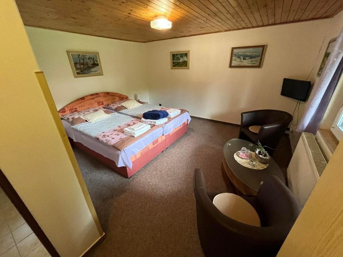 Smržovka Relax Pension U Nosku מראה חיצוני תמונה
