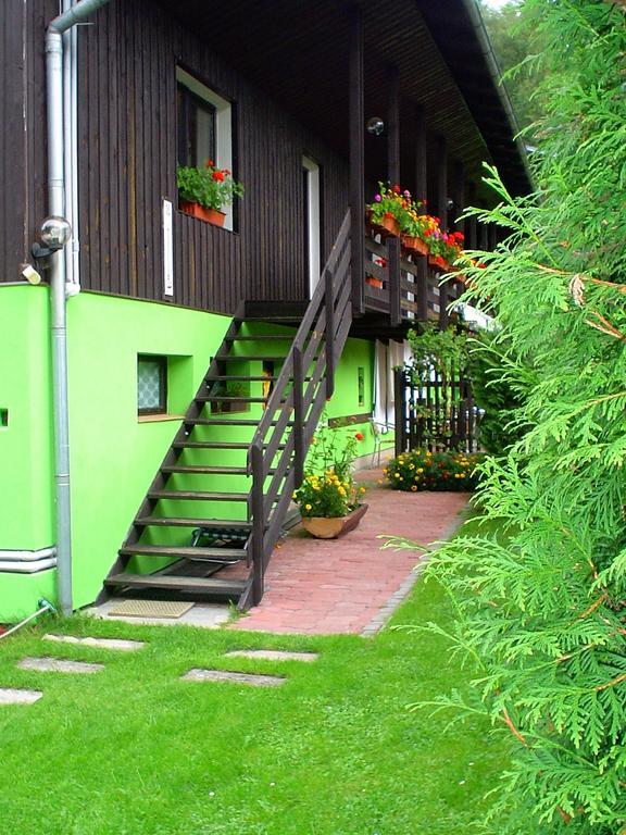 Smržovka Relax Pension U Nosku מראה חיצוני תמונה